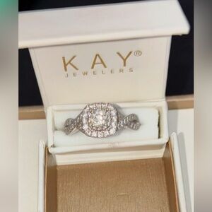 Kay Jewelers Silver and White Diamond Ring